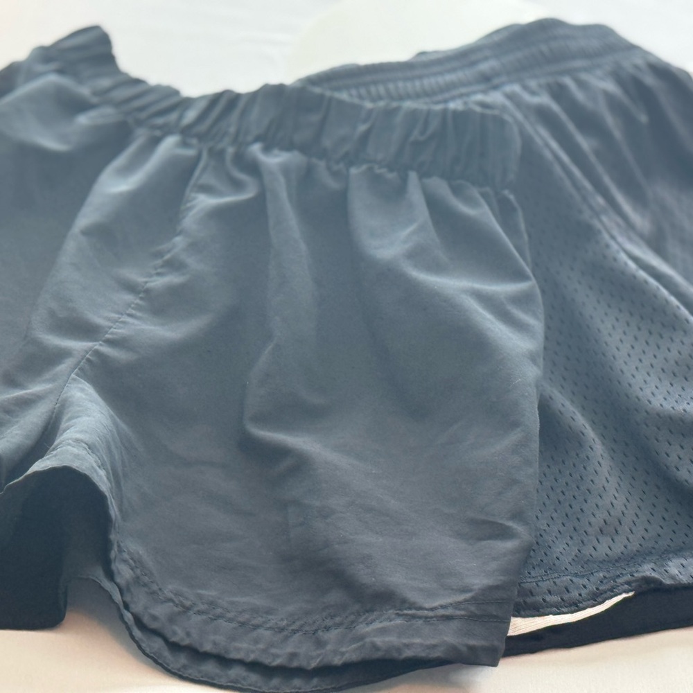 Reebok Kid’s Black Athletic Shorts, (Size 8-10) Small Girl’s Clothing, 2 Pairs - Picture 10 of 15
